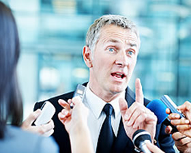 Interviews und Pressekonferenzen